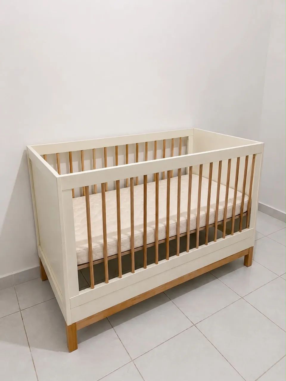 Berço moderno ÓTIMO ESTADO PRA VENDER HOJE  - Foto 2