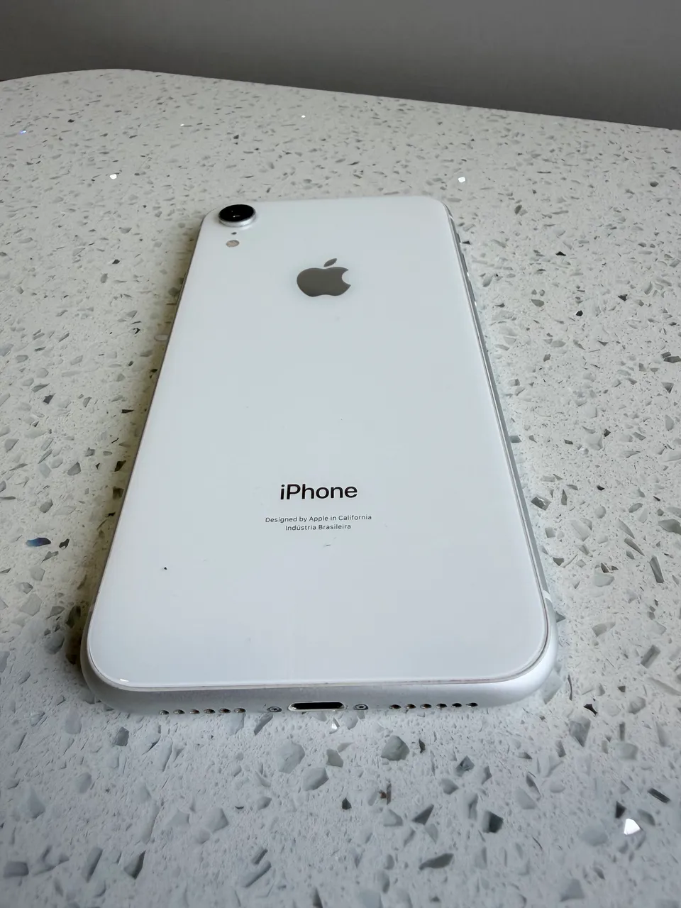iPhone XR 64GB Branco excelente estado - Celulares e Smartphones