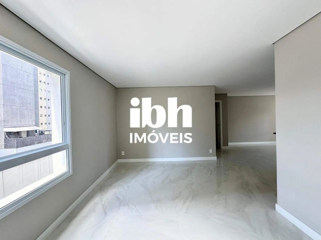 Apartamento à venda, 3 Quartos - Lourdes
