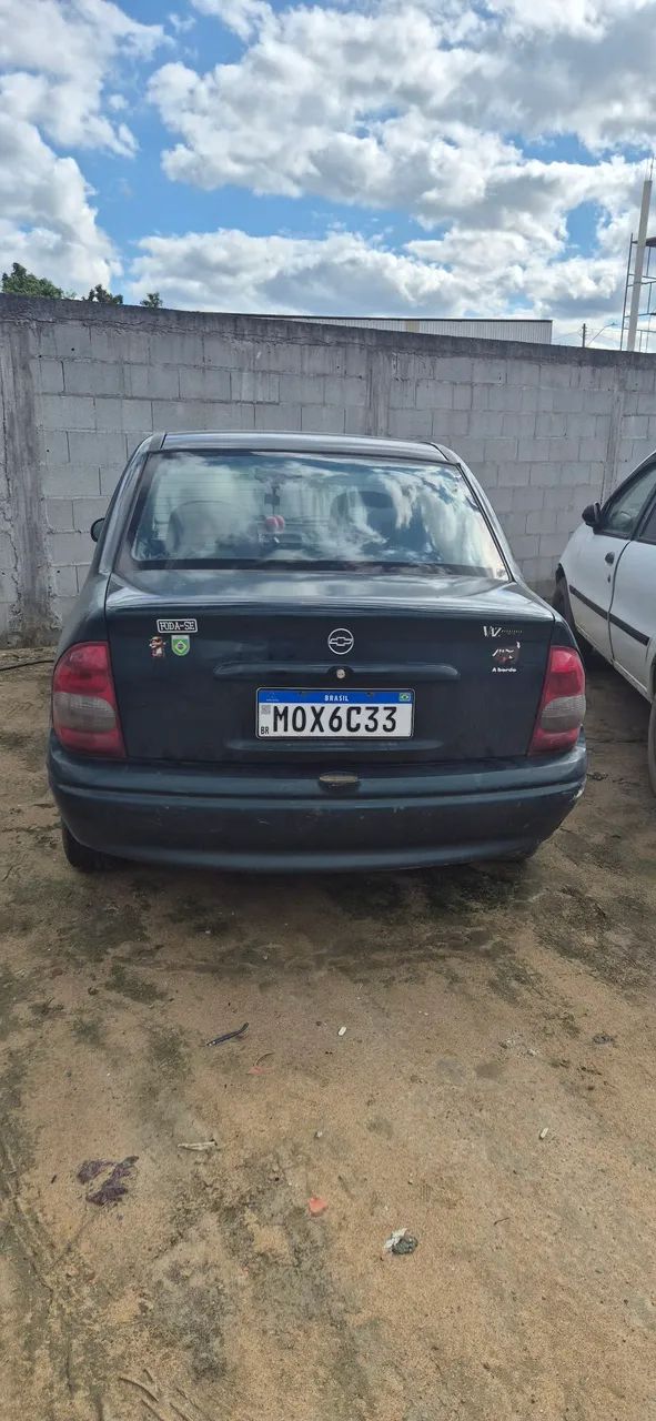 Chevrolet Corsa GL 1.6 MPFI / 1.4 EFI 2P E 4P 1996