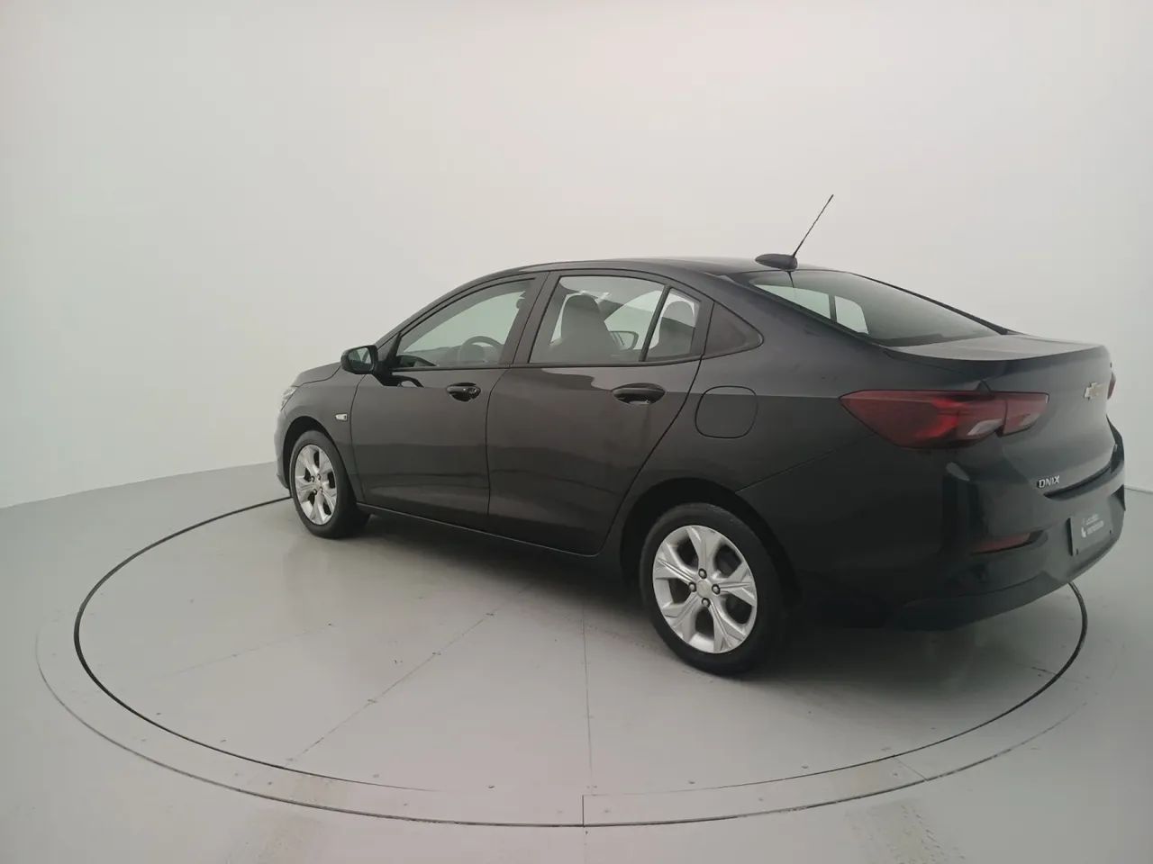 Chevrolet Onix Plus LTZ 1.0 12V TB Flex Aut. 4P, foto 3 de 18