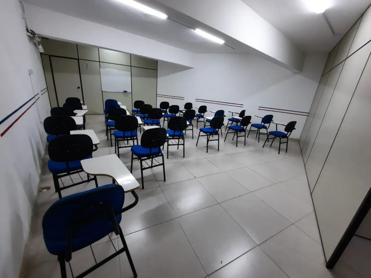 Sala com 2 banheiros para Aluguel, 120 m² em Ilhéus/BA - Foto 2