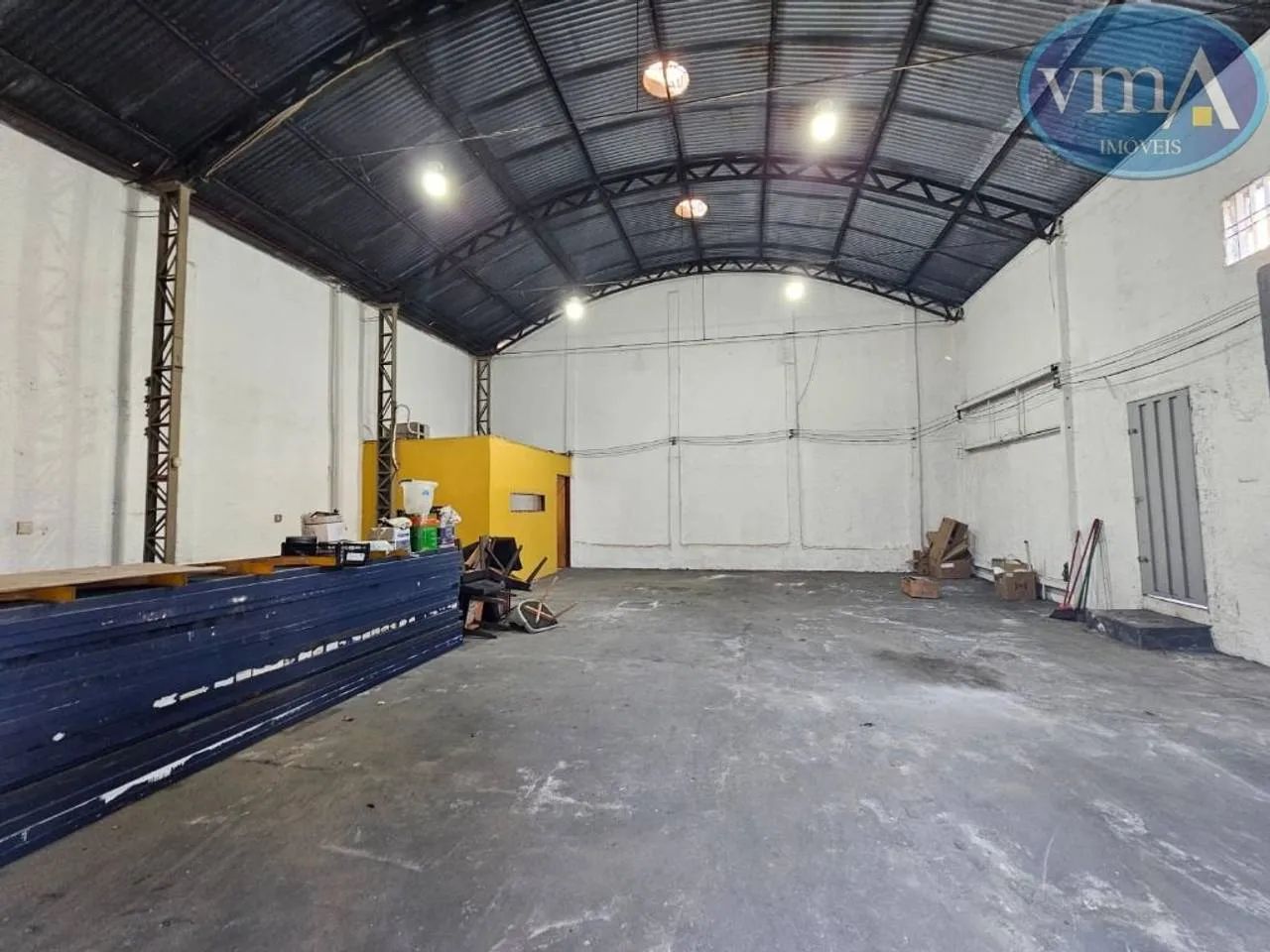 Barracão Comercial para Locação com 110 m² no Bairro Lixeira  Cuiabá, MT - Foto 4