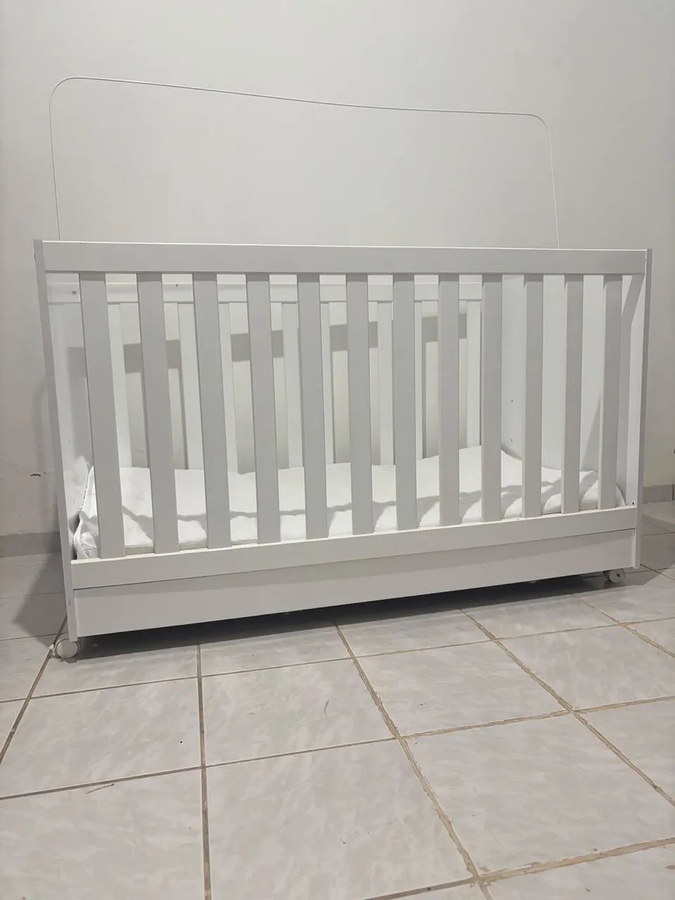 Vendo um berço - usado - ótimo estado