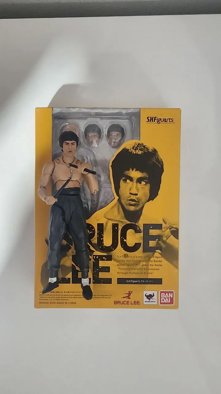 Bruce Lee S H Figuarts BANDAI