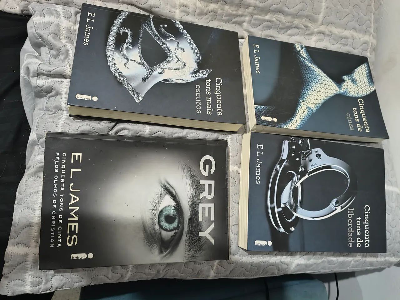 Trilogia 50tons de cinza + visão do grey