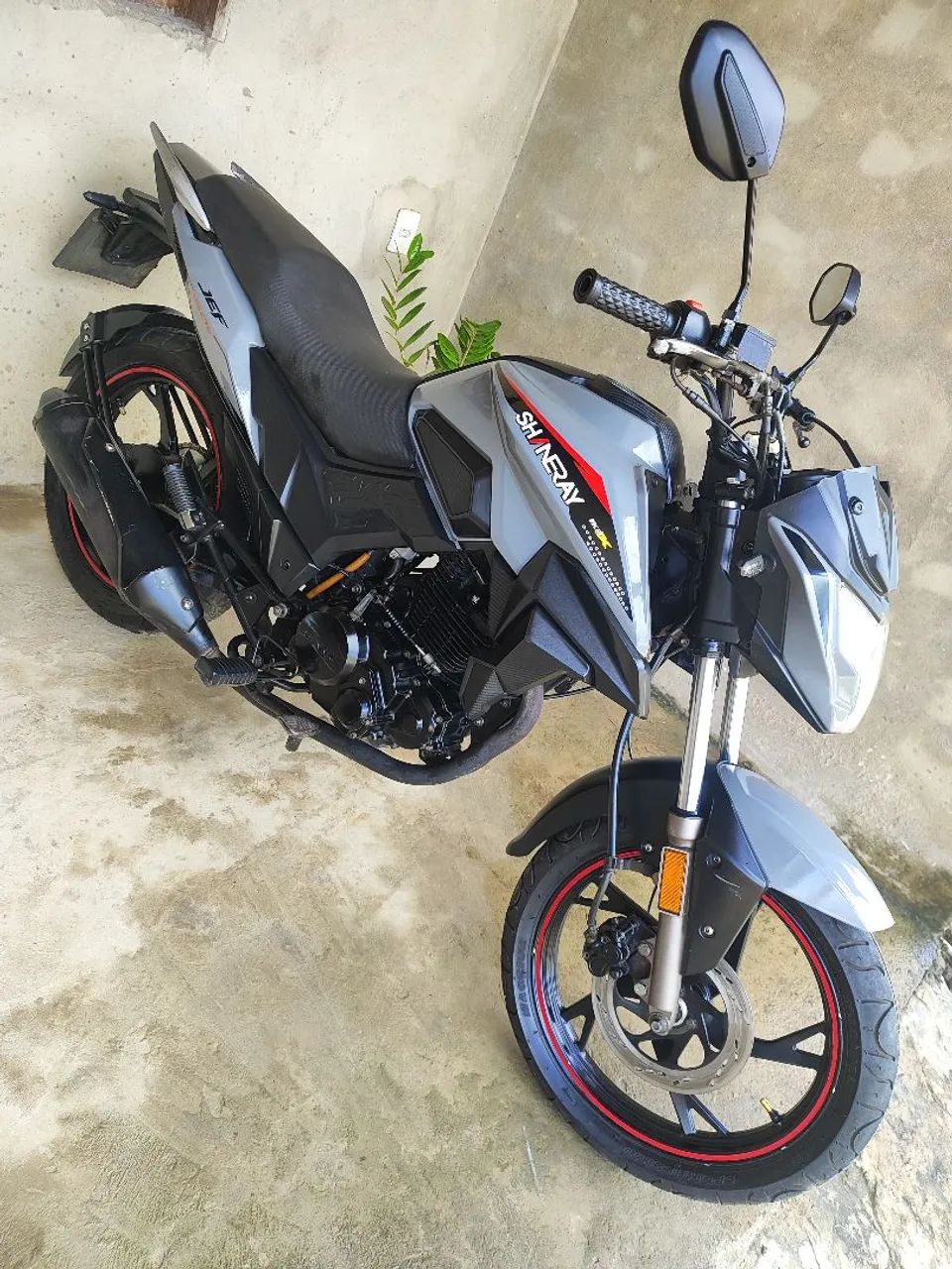 SHINERAY JEF 150 LINDA