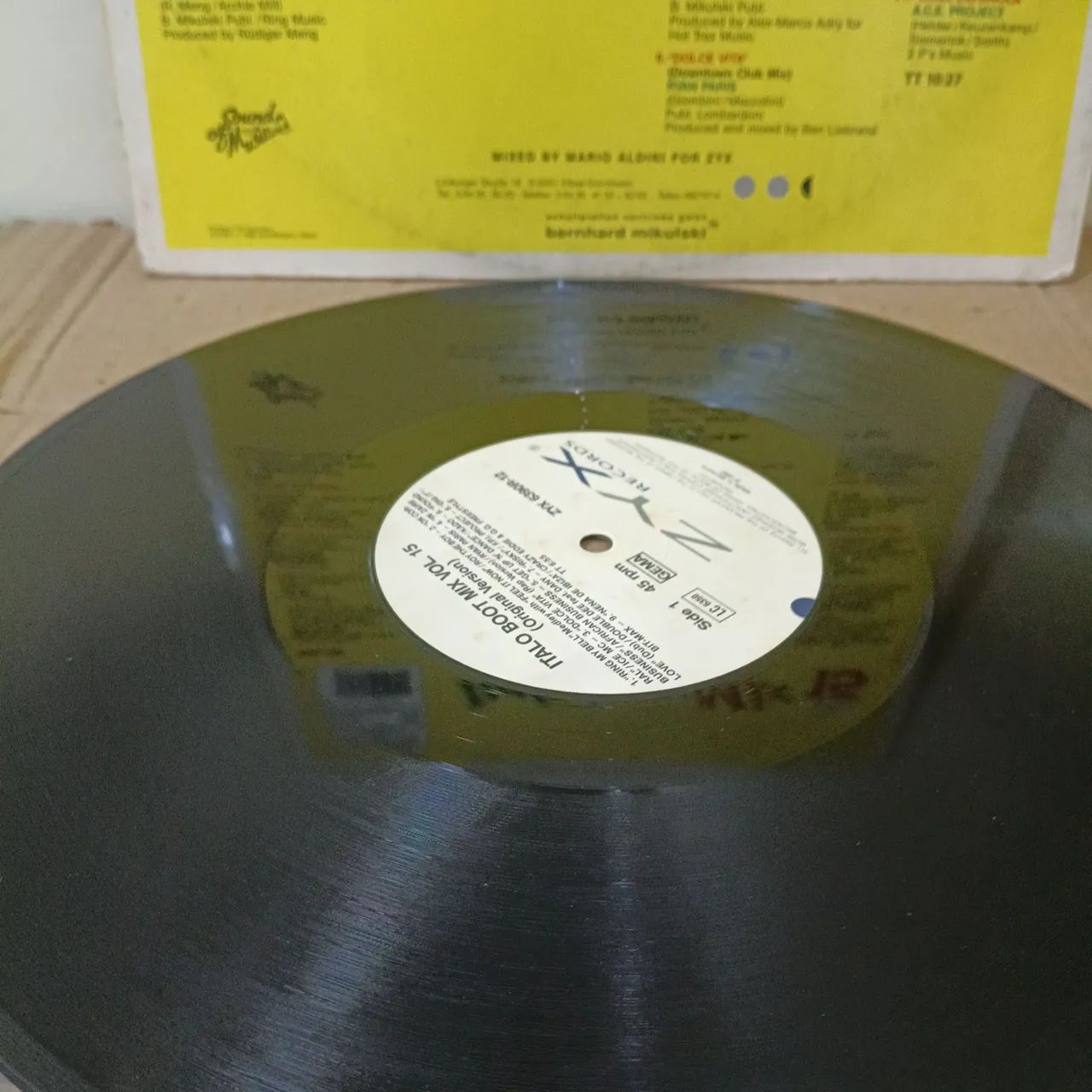 LP ITALO BOOT MIX VOL 15 - Foto 3