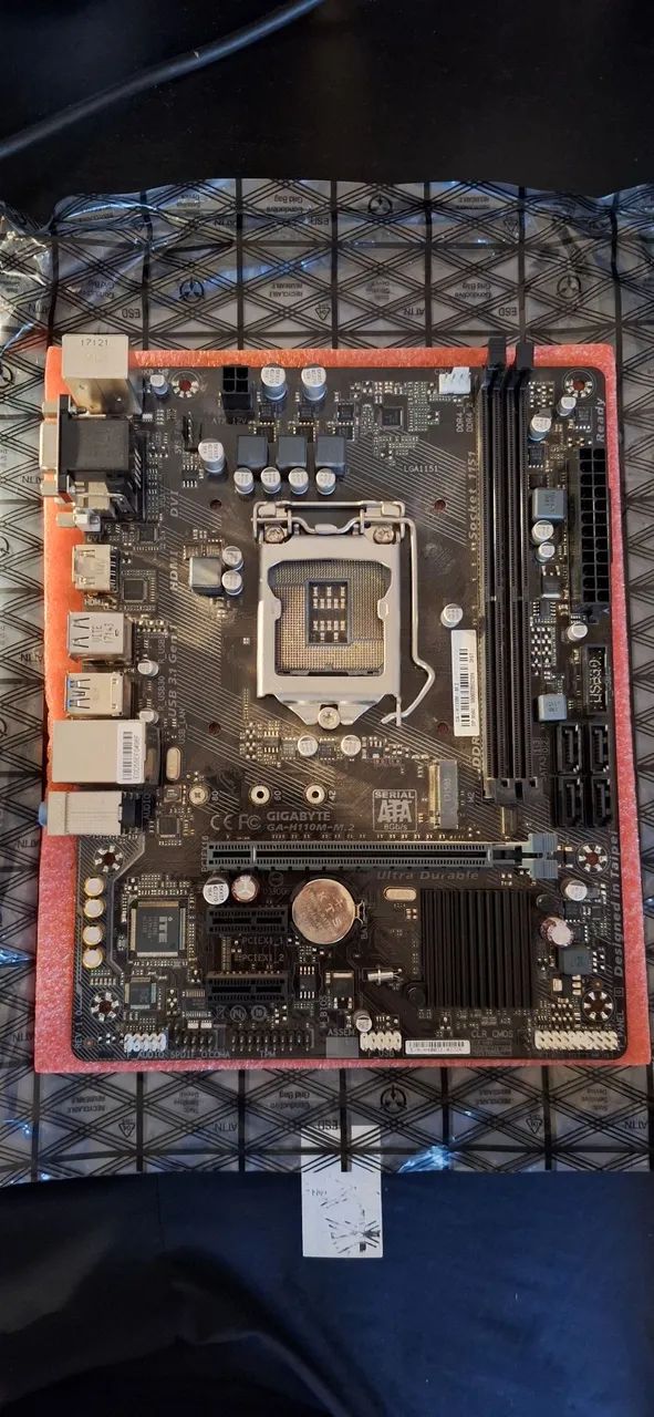 Placa-Mãe Gigabyte GA-H110M-M.2 DDR4 LGA 1151