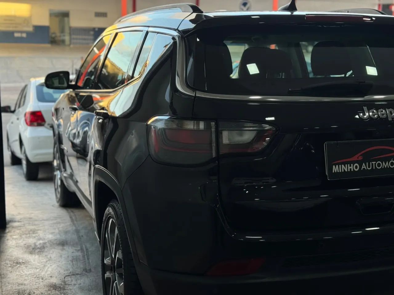 Jeep Compass Longitude Night Eagle 1.3 Flex 2025 - Foto 2