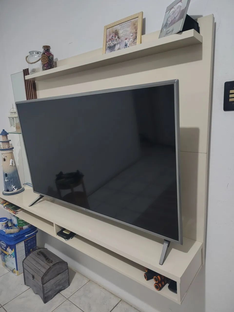 Rack TV