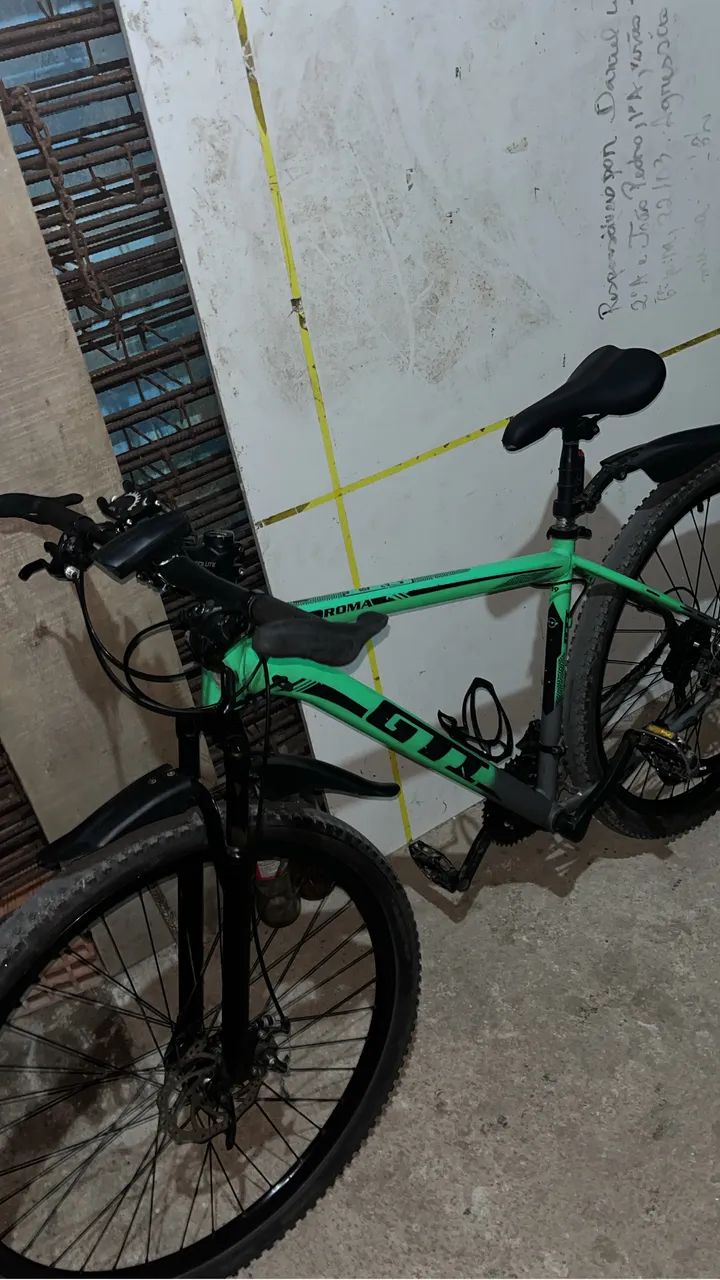 Vendo uma bicicleta aro 29