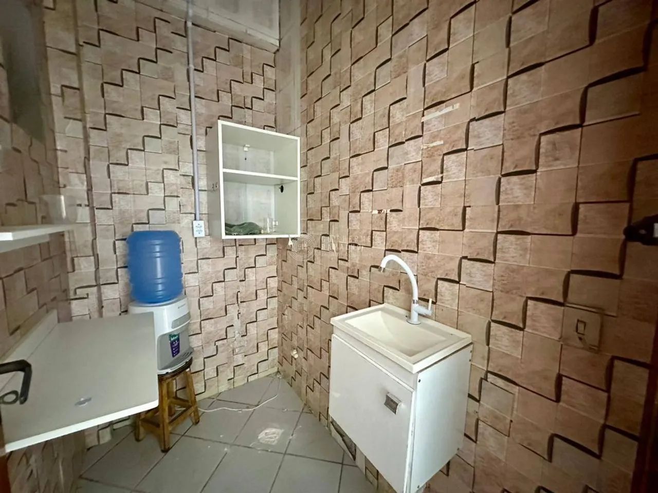 Locação Anual: Sala Comercial 5ª Avenida em Balneário Camboriú - Foto 11
