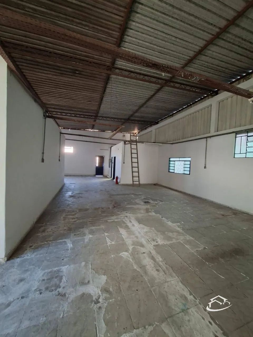 Galpão Comercial na Vila Nunes em Lorena para Locação - Foto 3
