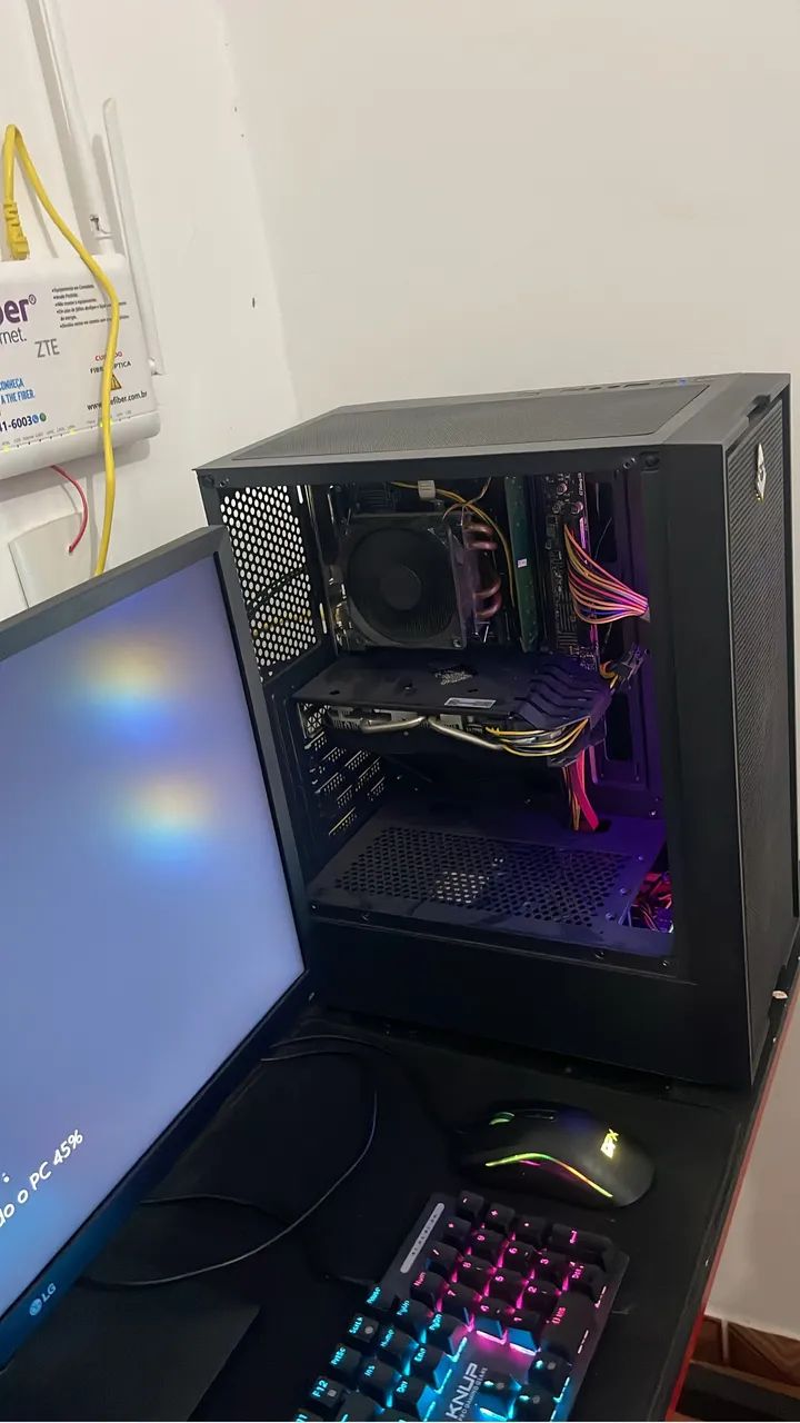 PC GAMER COM RX 580 8GB