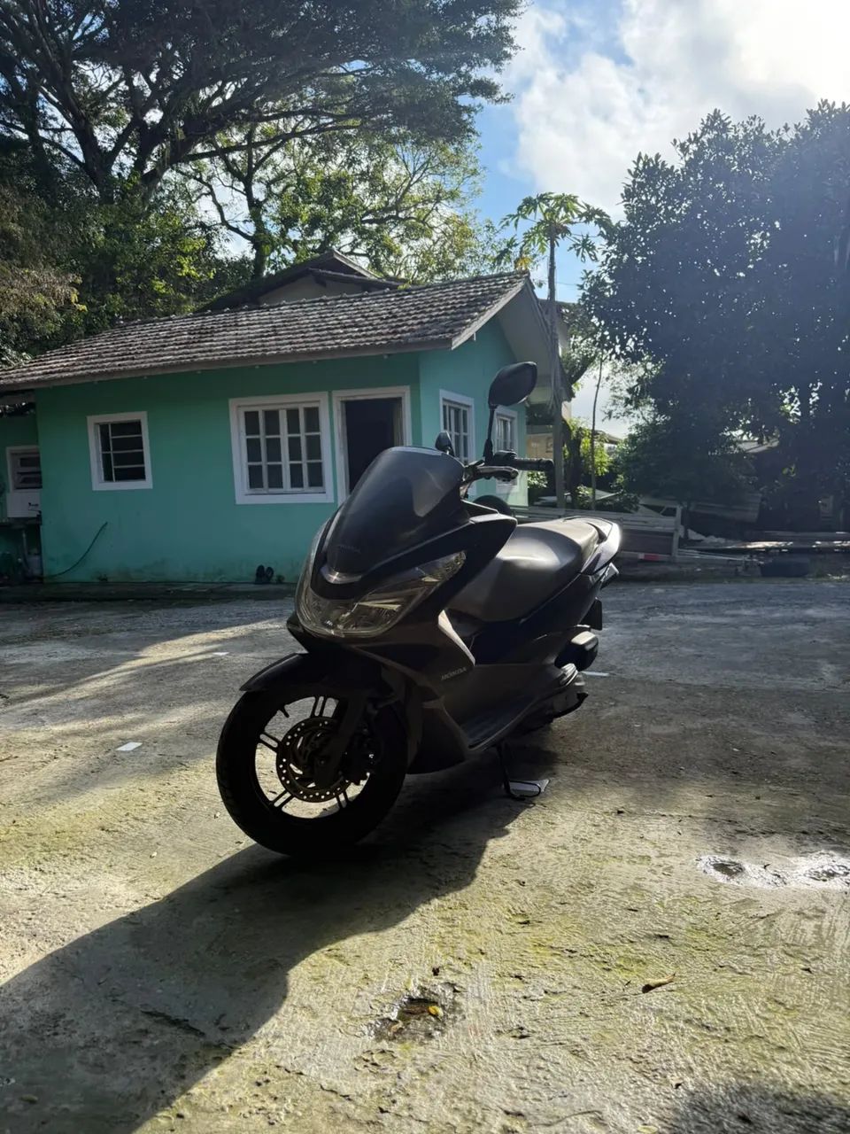 PCX DLX 2017 - Foto 3