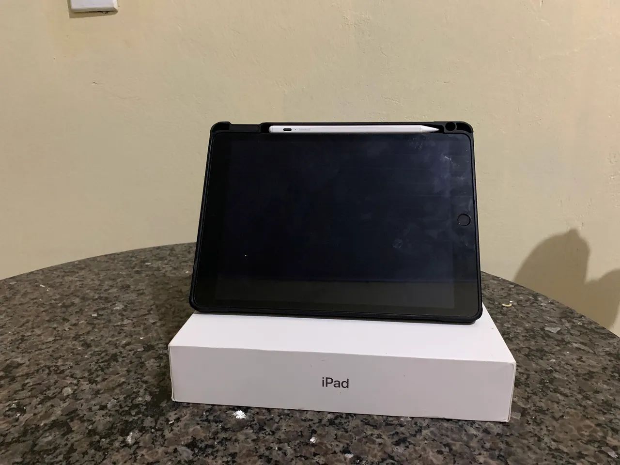 iPad 9ª Geração 64GB Silver - Estado de Novo (Com Acessórios) - Foto 2