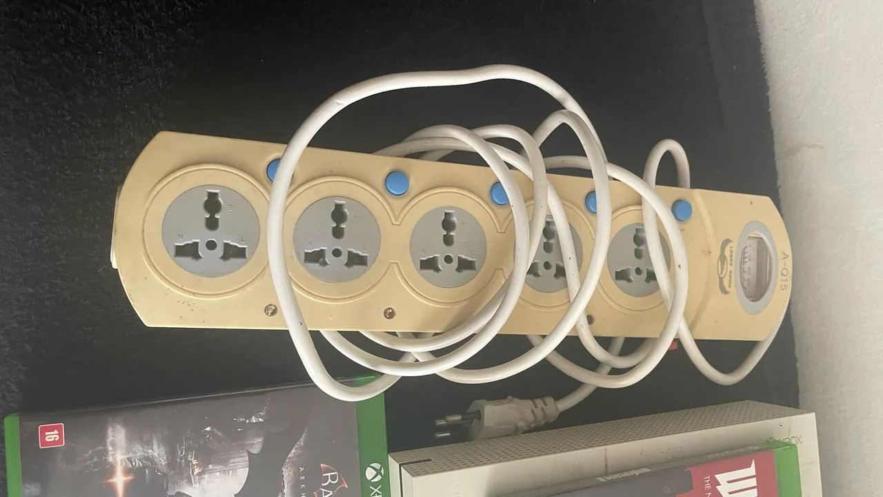 Xbox One S com Defeito + BRINDES Grátis  - Foto 4