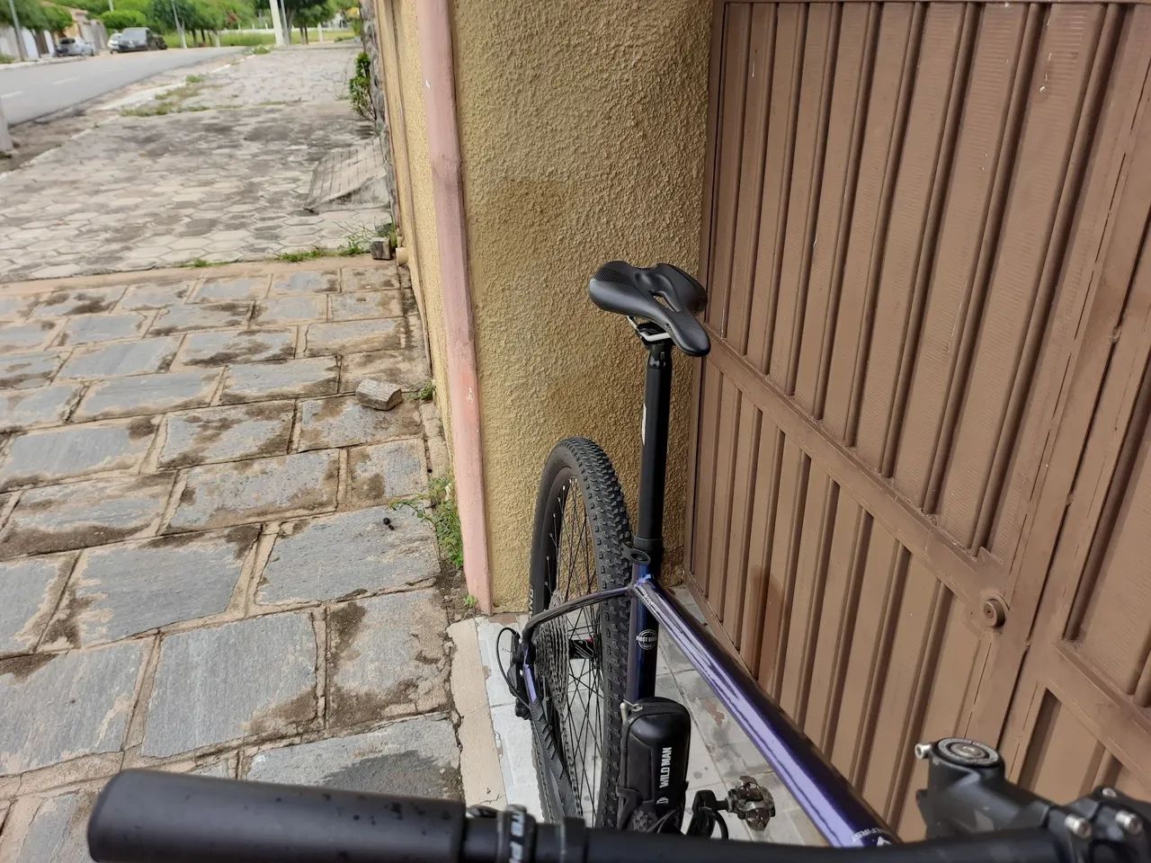 Bike First Athymus  - Foto 2