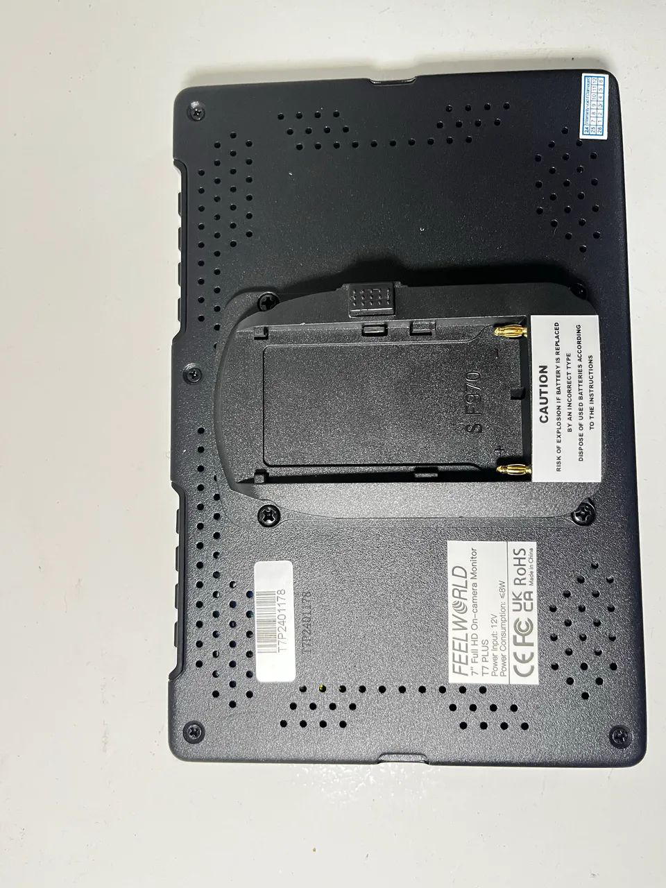 Monitor Feelworld T7plus - Foto 4