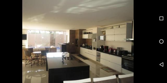 Linda casa com 3 suites em excelente localização no Condomínio Rk - Foto 9