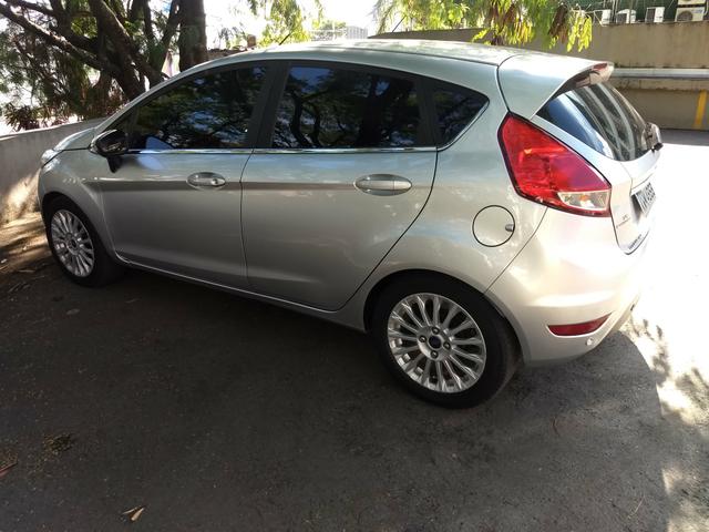 New fiesta hatch 2014 1.6 titanium automático - Foto 9
