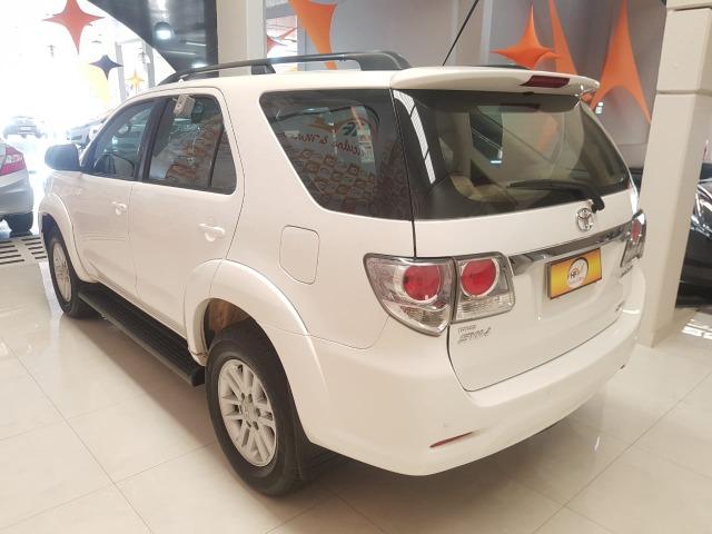 Toyota Hilux SW4 3.0 aut. 7 lugares - Foto 3