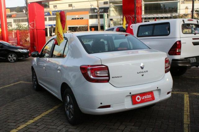 Renault Logan - Foto 4