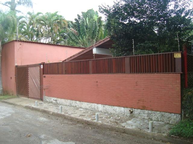 Linda Casa, Ubatuba. 4 Quartos(3 Suites)Garagem Náutica -Praia Lazaro, ótima localização - Foto 2