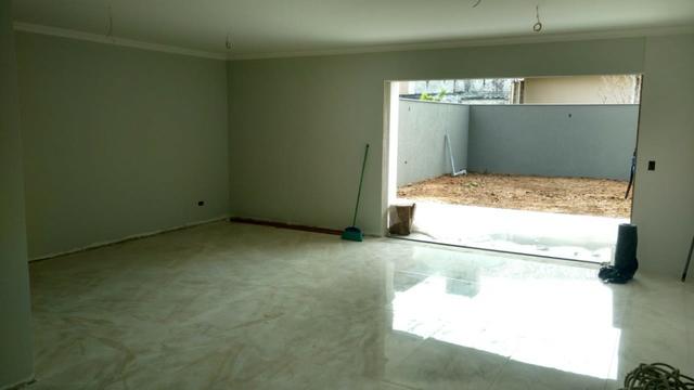 Linda Casa Alto Padrão com quintal - Foto 7