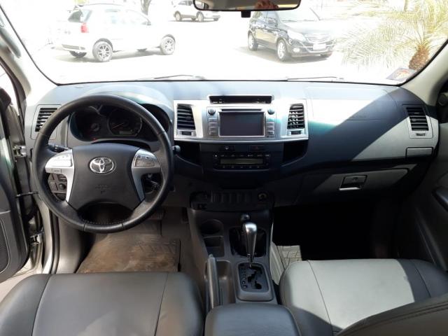 TOYOTA HILUX 2013/2014 3.0 SRV 4X4 CD 16V TURBO INTERCOOLER DIESEL 4P AUTOMÁTICO - Foto 9