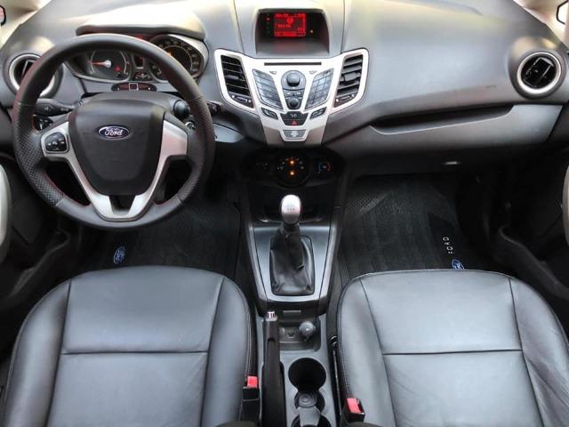 Fiesta 2012 new 1.6 flex completo + rodas de liga, carro impecável !!! - Foto 2