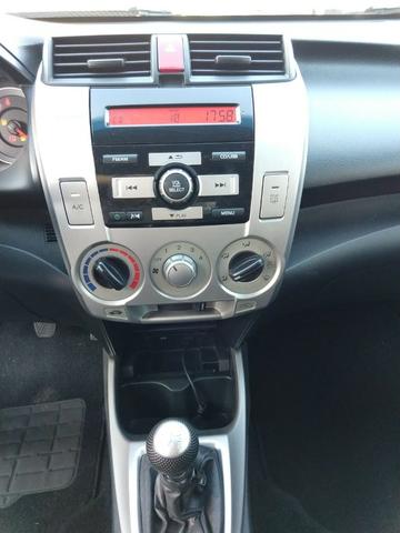 Honda City LX 2010 - Foto 15
