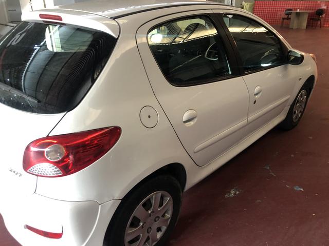 Peugeot 207 XR 1.4 2012 - Foto 3