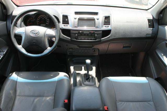 Toyota Hilux Cabine Dupla Hilux 2.7 4x2 CD Srv (Flex) (Aut) 2015 - Foto 6