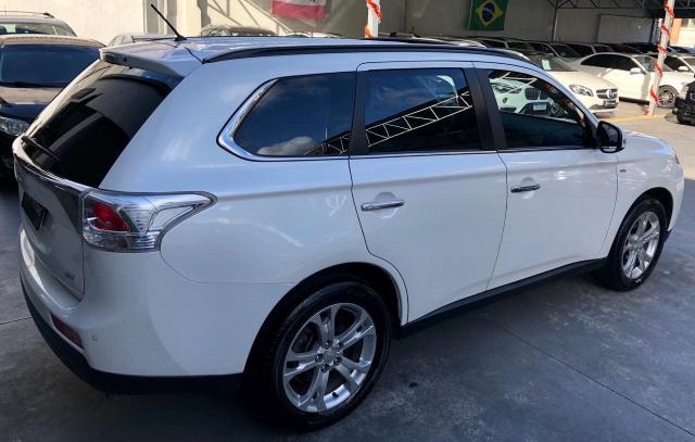 Mitsubishi Outlander 3.0 GT - TOP c/ Teto - 7 Lugares - Muito Novo = 0KM! - Foto 5