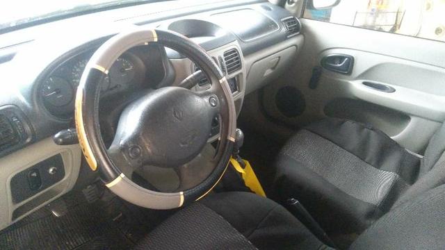 Vendo ou troco renaut sedan 2003