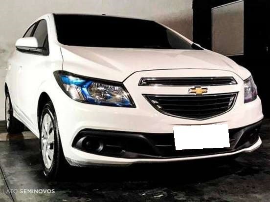 **CARTA DE CRÉDITO** CHEVROLET ONIX 1.4 2016 FLEX ENTRADA R$14.000,00
