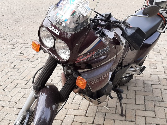 moto yamaha xtz-750 super tenere, ano 1995, cor grená