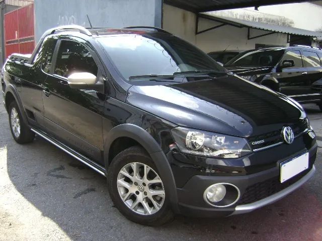 Messias Motors - 2015 Volkswagen Saveiro Cross 1.6 16v MSI (Flex) (cab.  estendida) Prata Completo+AirBag+ABS+Couro+Rodas+Som+Sensor Estacion.+Comp  de Bordo+Prot. Caçamba