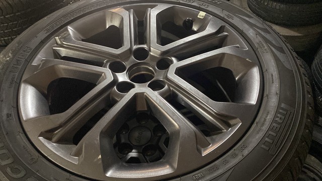 Roda Jeep Compass aro 18 original unidade valor mínimo 