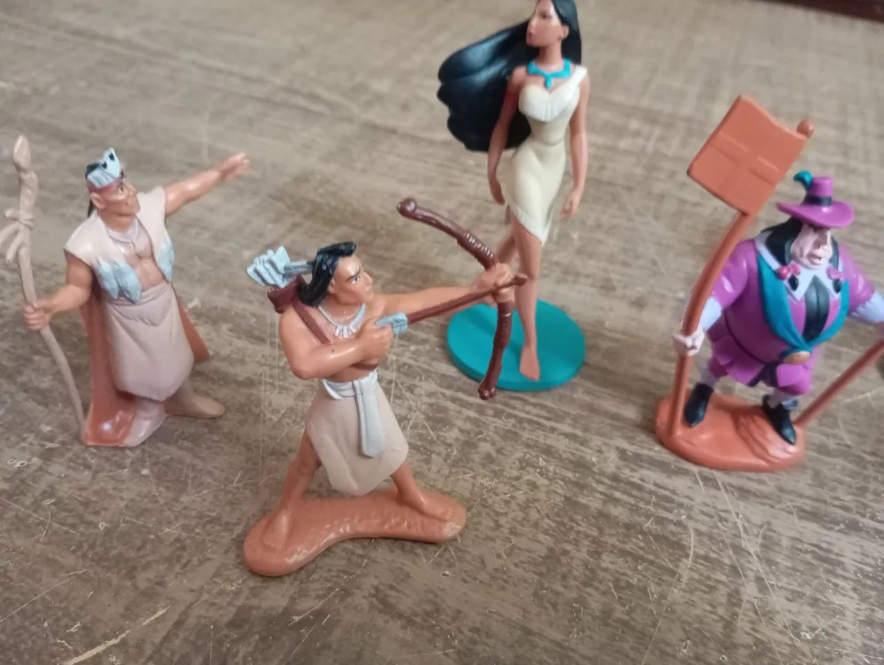 Lote miniaturas Pocahontas Disney 