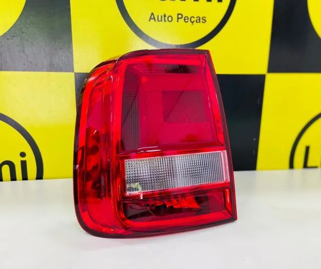 Lanterna saveiro Robust G7/G8 2017 a 2022 Bicolor - NOVA!! - Foto 3