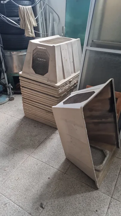 Proteção externa para ar-condicionado de Janela