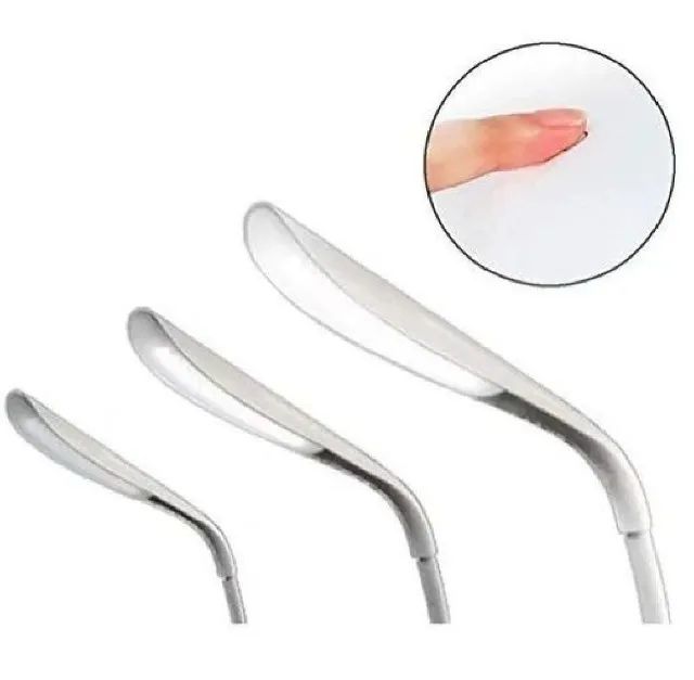 Luminária De Mesa Articulável Abajur Led Estudo - Foto 2