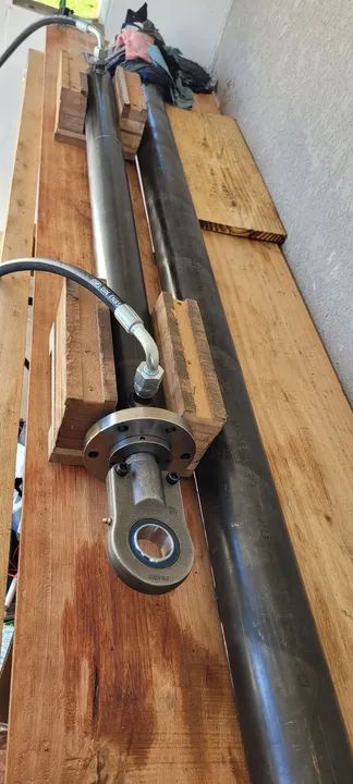 Cilindro hidráulico  - Foto 3