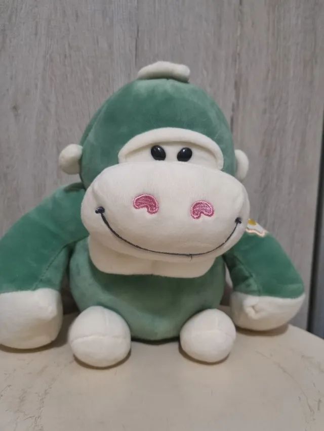 Gorila de pelúcia 