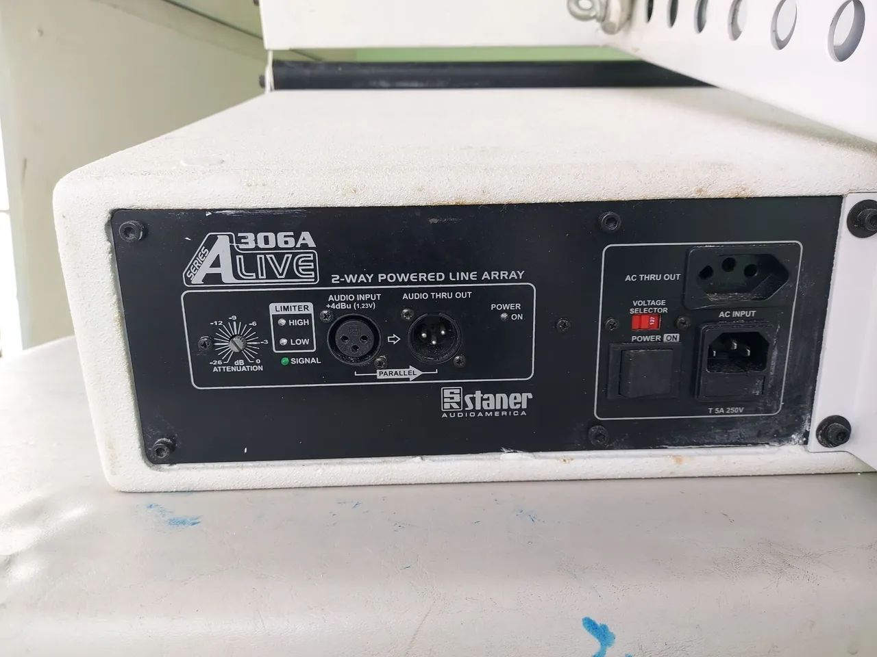 Par de Caixas Acústicas Estaner Alive line array 306A  - Foto 2