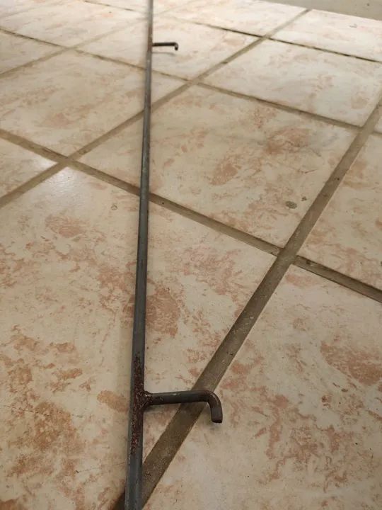 Trilho de portão de correr com roldanas. - Foto 6