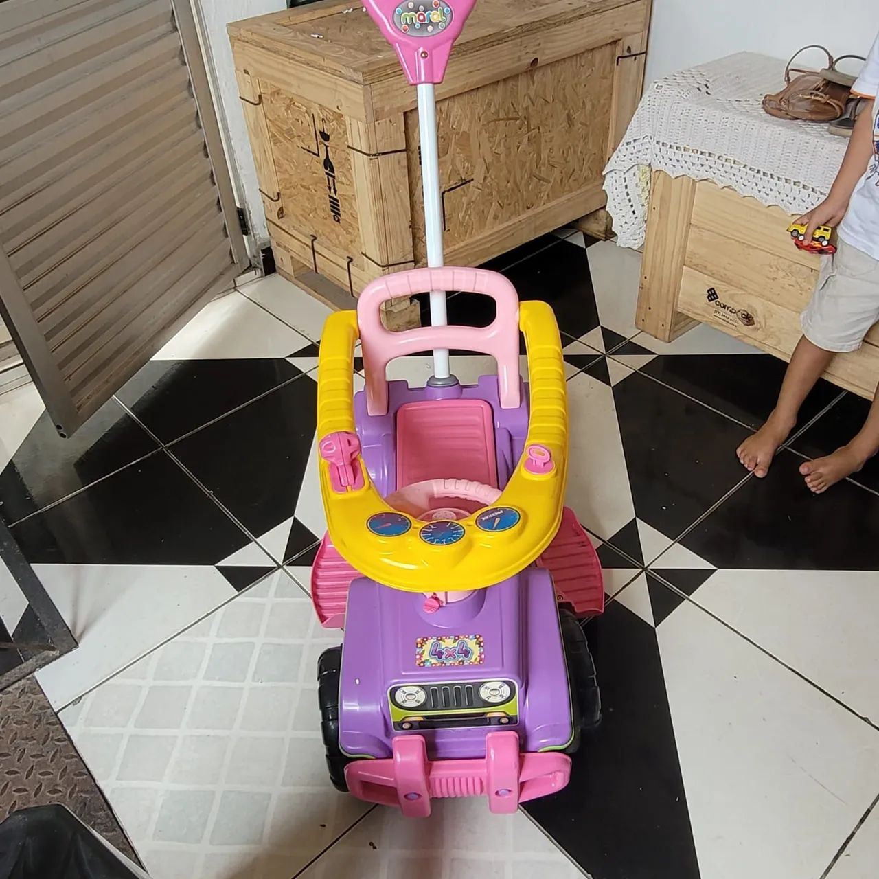 Carrinho Infantil LOL - Diversão garantida! - Foto 4